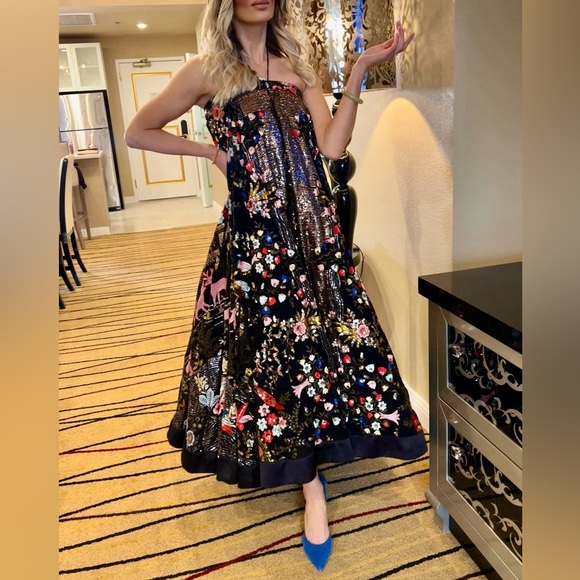 Couture gown custom ordered - Picture 1 of 2